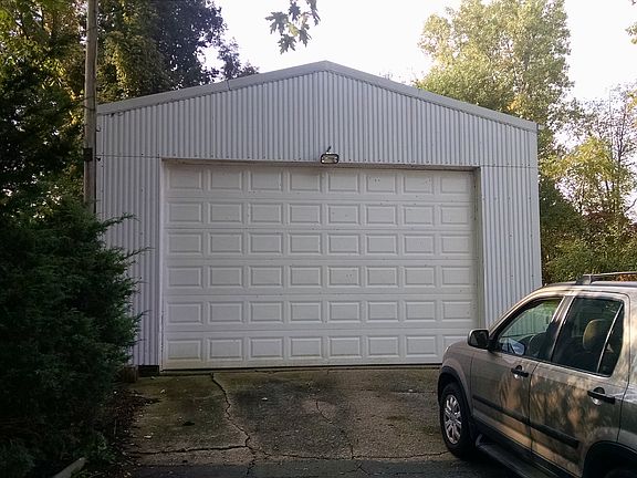 Extra large garage