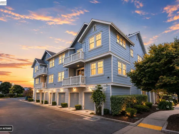 2212 Day Sailor Ct, Richmond, CA 94804
