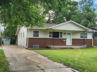 812 N Mount Carmel Ave, Wichita, KS 67203