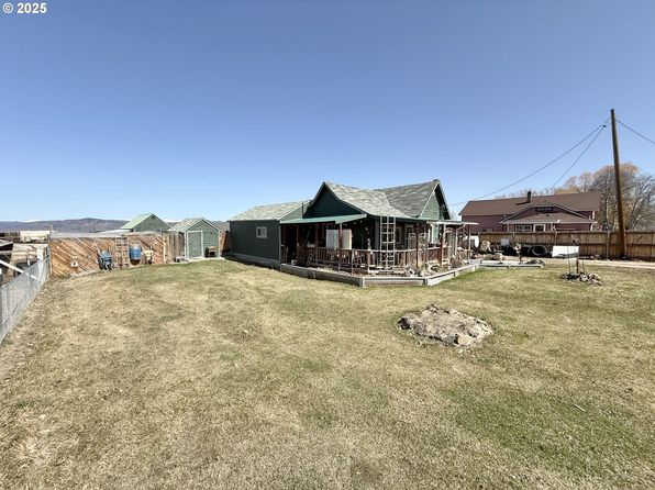 217 Main St, Unity, OR 97884