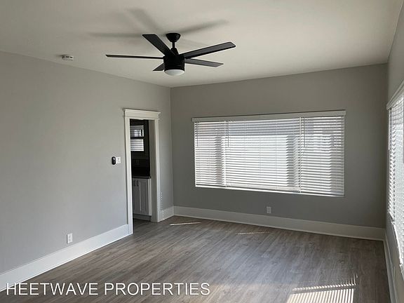 3rd image of 1133 27th St #4