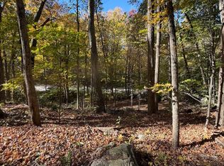 Main St, Trumbull, CT 06611