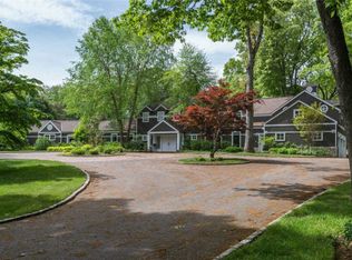1620 Old Cedar Swamp Rd #1620, Glen Head, NY 11545