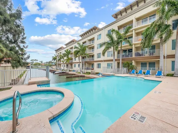 5909 N Padre Blvd #105, South Padre Island, TX 78597