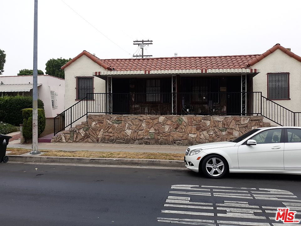1st image of 6807 8th Ave