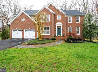 2304 Trott Ave, Vienna, VA 22181