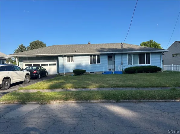 1123 Columbus Ave, Utica, NY 13501