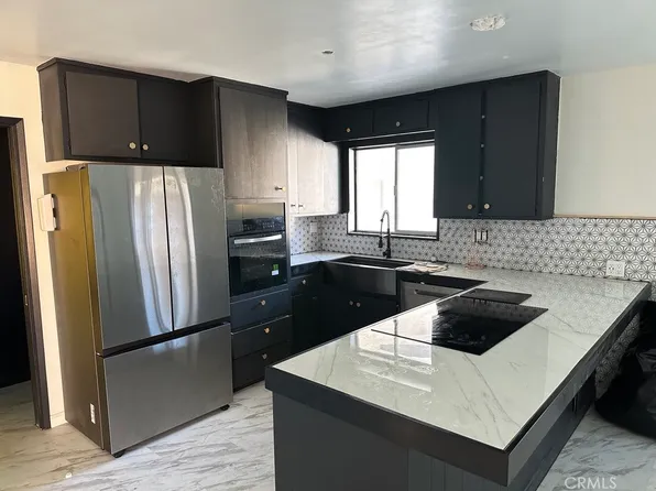 7428 Acoma Trl APT 2, Yucca Valley, CA 92284