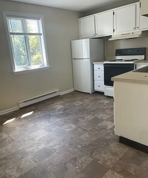 286 Pine St — Photo 9