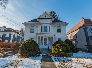 19 Kingsboro Ave, Gloversville, NY 12078