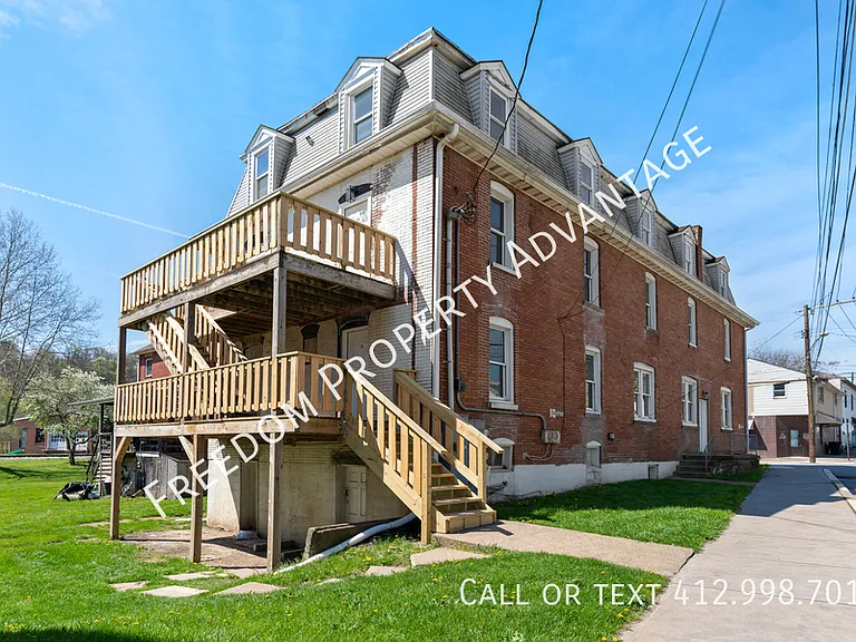 10 Iron St #1A — Photo 18