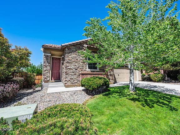 3rd image of 5433 Desertstone Dr