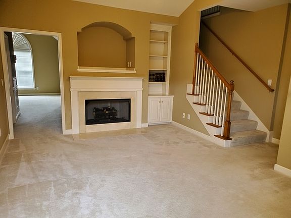2nd image of 7102 Sunrise Cir