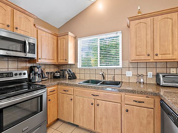 5th image of 2235 E Aspen Hills Dr