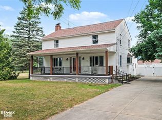 8331 E Coldwater Rd, Davison, MI 48423