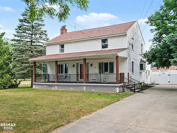 8331 E Coldwater Rd, Davison, MI 48423