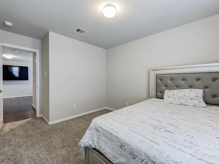 29623 Stanley Canyon Ln — Photo 32
