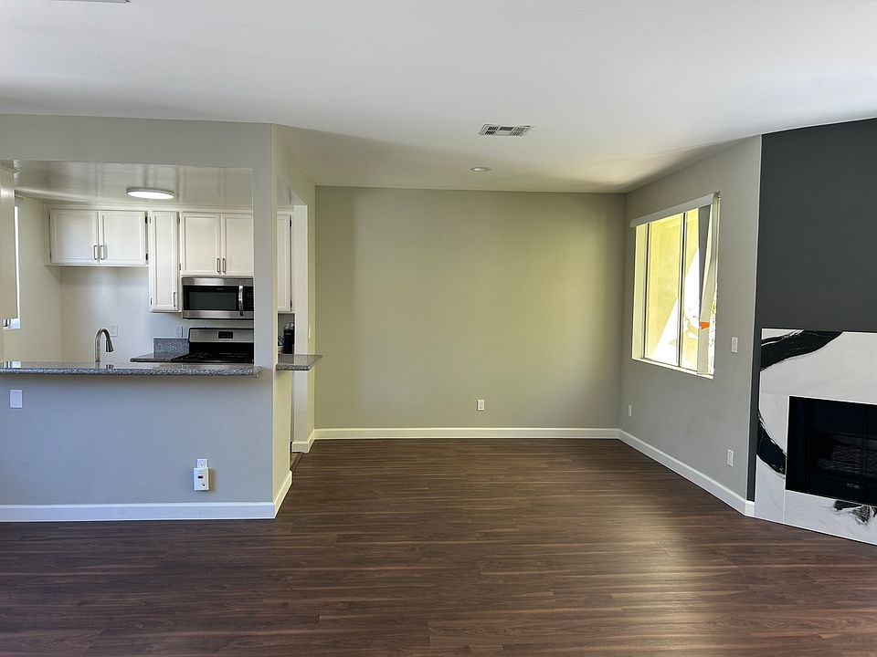 1st image of 4435 Coldwater Canyon Ave APT 102