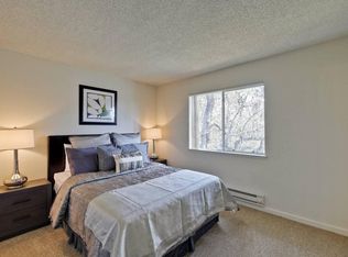 39561 Ross Cmn, Fremont, CA 94538