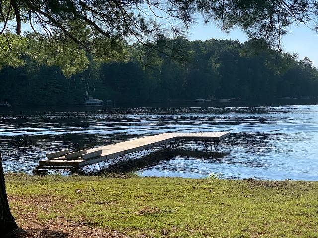 2nd image of 7693 Channel Rd