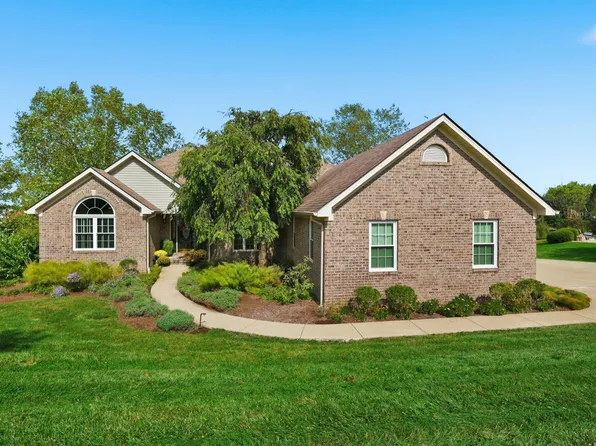 105 Man O War Ct, Georgetown, KY 40324