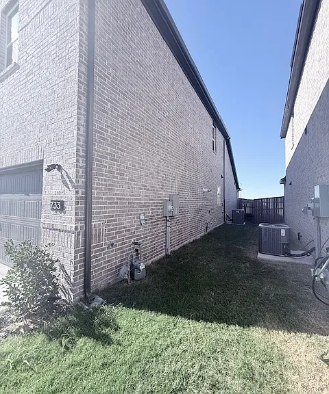 733 Santa Lucia Dr — Photo 27