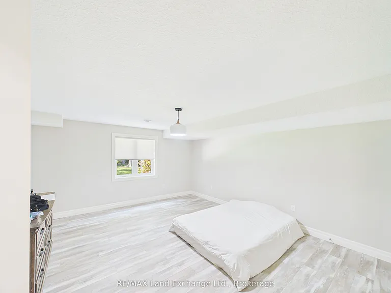 552 Durham St #11 — Photo 10