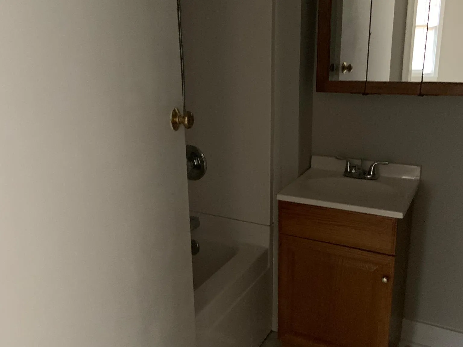 2 bed, 1.5 bath, 980 sqft, $1,150 — Photo 4