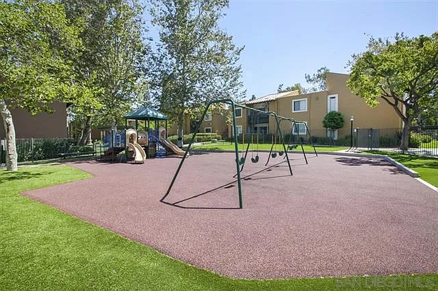 17075 W Bernardo Dr #101 — Photo 21