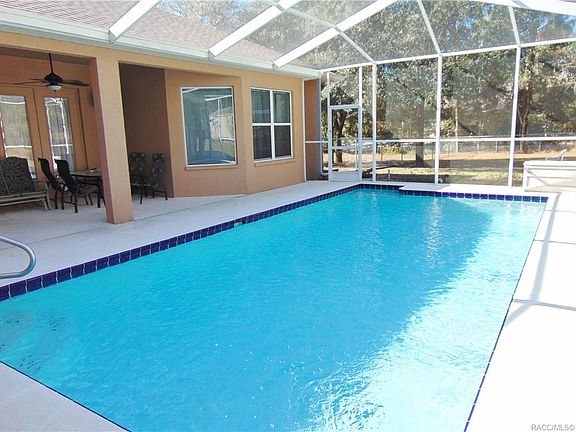 3rd image of 2329 W Begonia Dr