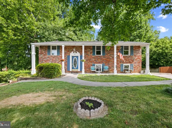 9517 Perry Brook Ct, Baltimore, MD 21236