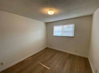 1424 E 18th Ave #13, Eugene, OR 97403