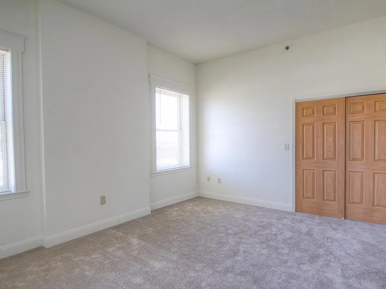 921 William H Taft Rd — Photo 10