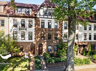 204 Burns St #1, Forest Hills, NY 11375