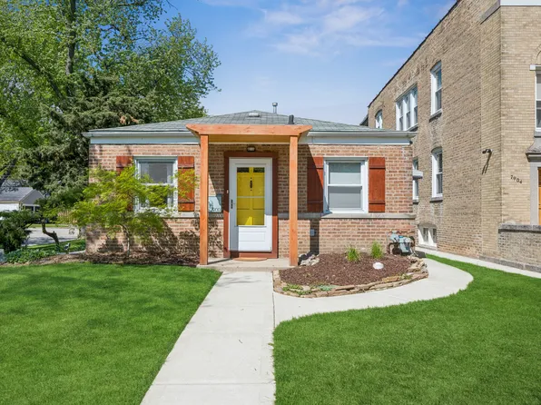 7900 Karlov Ave, Skokie, IL 60076