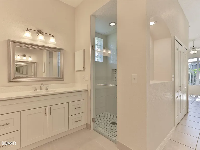 1161 Siesta Key Cir — Photo 20