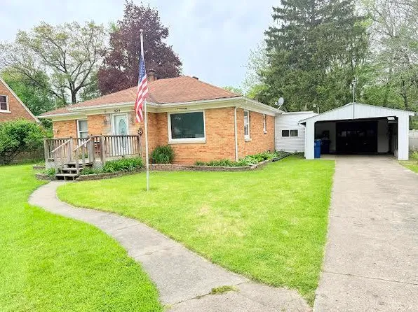 829 Dwillard Dr, Kalamazoo, MI 49048