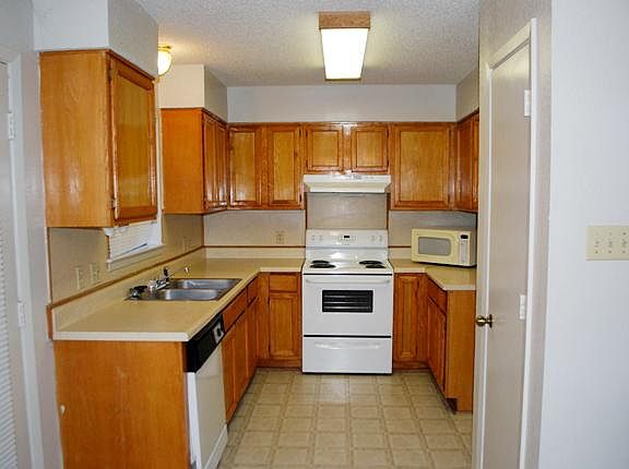 5th image of 311 Dogwood Dr
