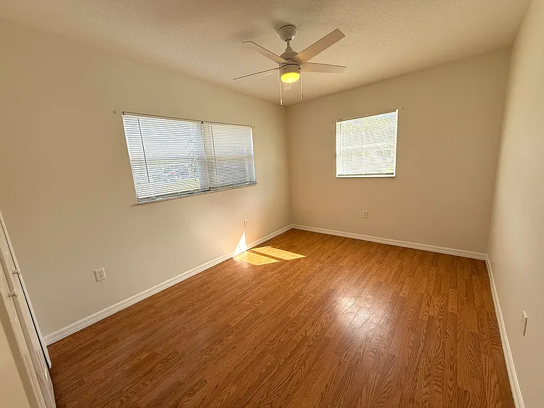 4850 Sutton Ave — Photo 13