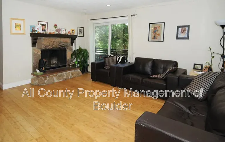 6525 Kalua Rd #101 — Photo 4