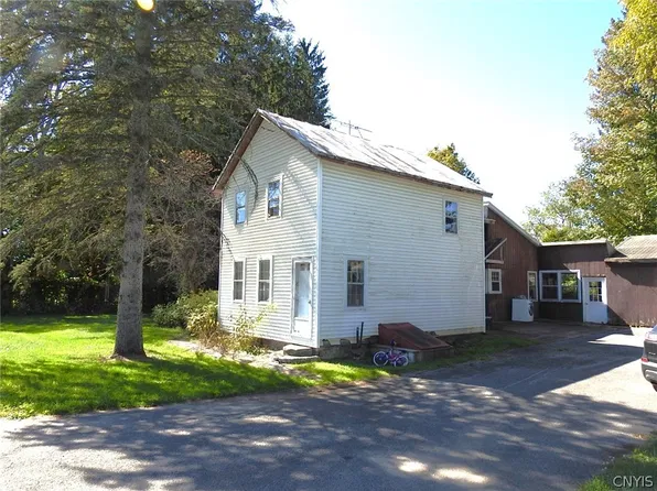8465 State Route 274, Holland Patent, NY 13354