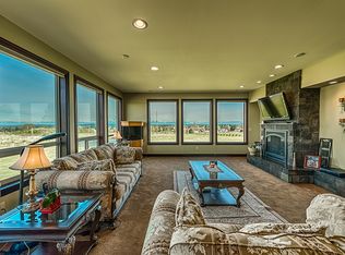 6877 Hawk Ridge Dr, Ferndale, WA 98248