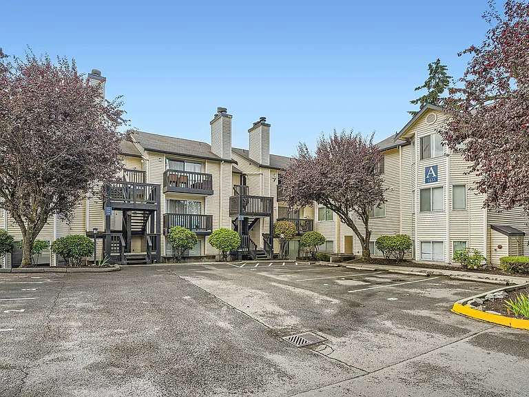 Exterior Buildings at Brookhaven Apartments in Federal Way, Washington