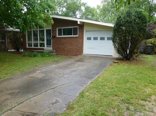 2060 Saint Teresa Dr, Lexington, KY 40502