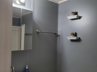 7317 Pineview Dr, Gautier, MS 39553