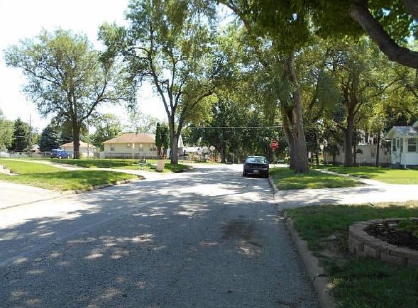 2nd image of 5022 S 41st Ave