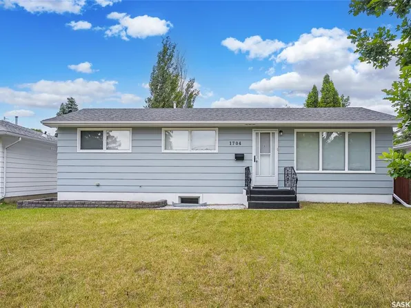 UNIT S-1704 Preston AVENUE S, Saskatoon, SK S7H 2V8