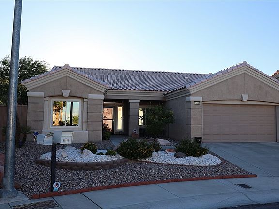 3rd image of 11032 Clarion Ln