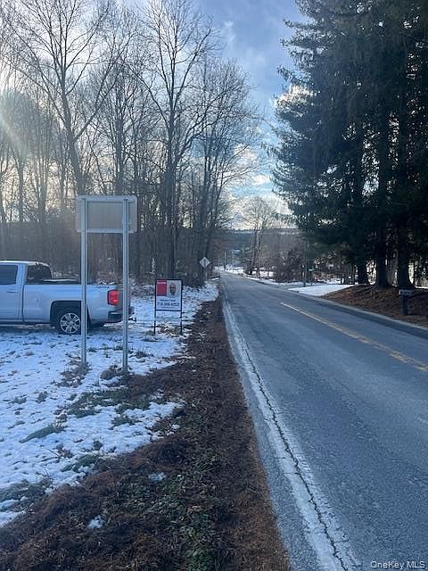 2nd image of Tinker Town Road