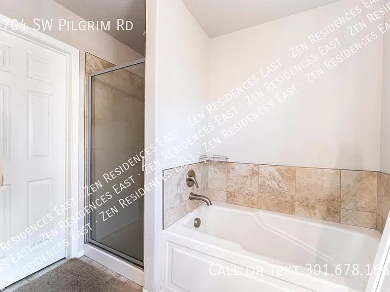 6704 SW Pilgrim Rd — Photo 24